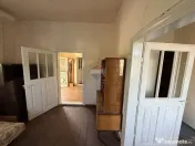 Casă cu teren zona Parc Soveja 