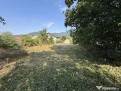 Casă cu teren zona Parc Soveja 