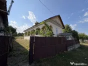 Casă cu teren zona Parc Soveja 