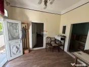 Casă cu teren zona Parc Soveja 