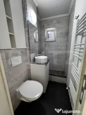 Apartament cu 2 camere, modern, mobilat și utilat. 