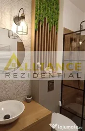 Grand Kristal-3 Camere-Mobilat/Utilat+Parcare 