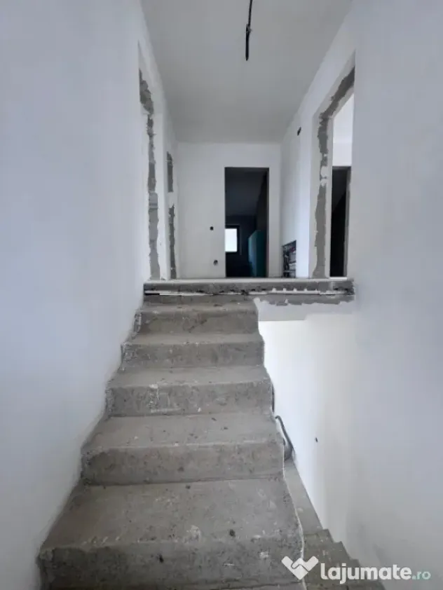 Casa 4 camere, 130, Zona Feleacu - Feleacu (Cluj)