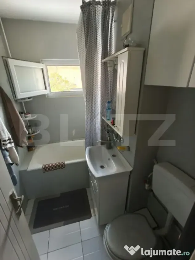 Apartament 3 camere, 54 mp, zona Rovine - Craiova (Dolj)