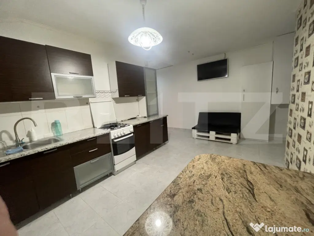 Apartament 2 camere, 50 mp, zona Bradet - Zalau (Salaj)