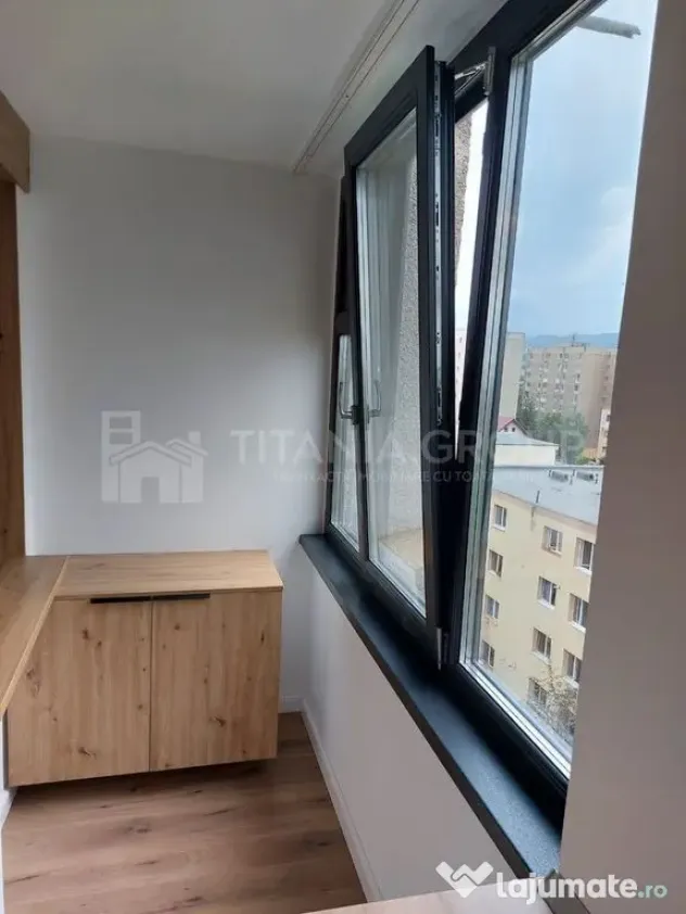 Garsoniera moderna, etaj intermediar, langa Kaufland - zo... - Brasov (Brasov)