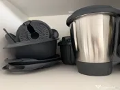 THERMOMIX robot de gatit  functii de coacere, mixare, gatire la abur 