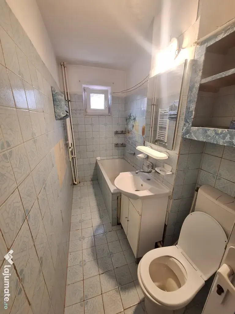 Apartament 3 camere - stradal - Tomis nord ( boema )- etaj 2 - str. Tulcei nr. 5