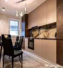Apartament 2 camere de închiriat, 58 mp, zona Tractorul