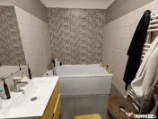 Apartament cu 2 camere, 48 mp zona Terra, Florești 