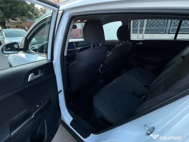 *KIA SPORTAGE * KM 100.000 Stare Ca Noua Unic Proprietar !!