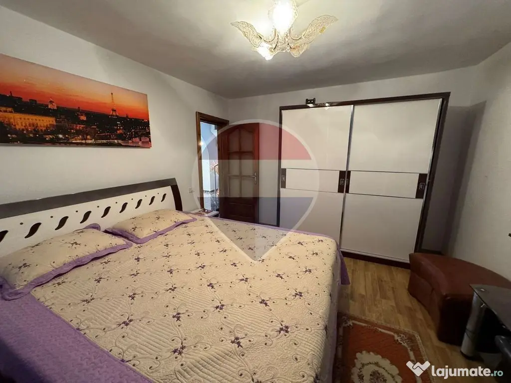Casă / Vilă cu 6 camere in Bolotești, mobilată și ut... - Bolotesti (Vrancea)