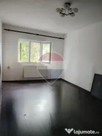Apartament cu 3 camere pe Strada Păltinișului – Baia ... 