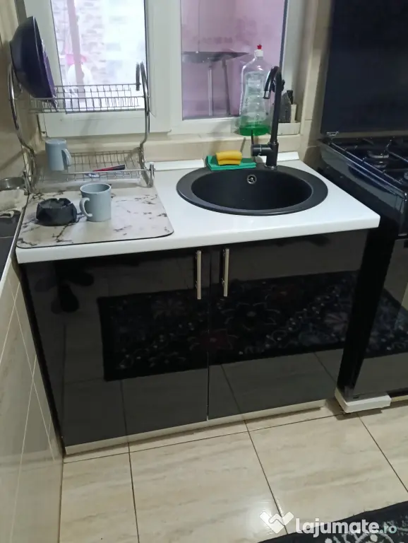 Mobila de bucătărie