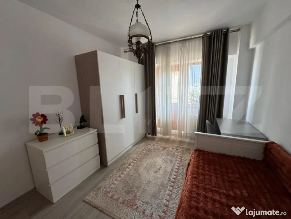 Apartament 4 camere, decomandat, loc de parcare, zona A.I Cu - Craiova (Dolj)
