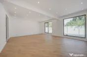 Vilă noua - spațioasă - terasa superbă - loc de parca... 