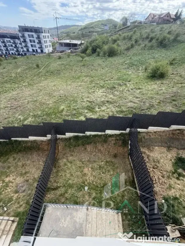 Casă înșiruită, NOUĂ, în Florești - Floresti (Cluj)