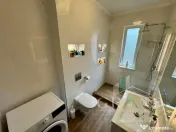 Apartament 3 camere de vanzare ,64 mp, Floresti 