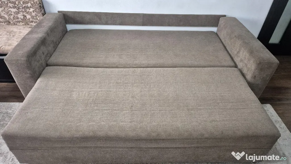 Canapea extensibila 160×200 desfacuta Constanta