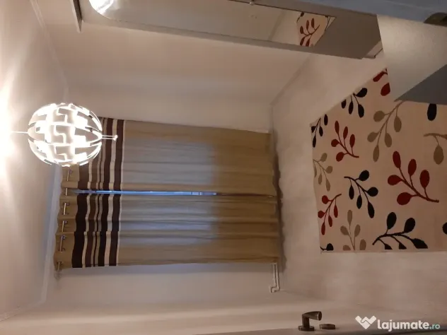 Apartament 3 camere de inchiriat