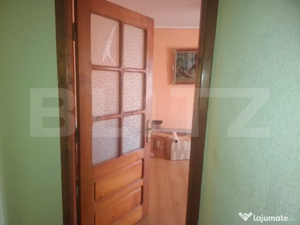 Apartament 4 camere etaj 1 de vanzare! - Targoviste (Dambovita)