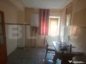 Apartament 4 camere etaj 1 de vanzare! 