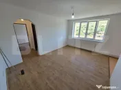 Apartament de vănzare, 3 camere - Open Space - Sărmășag