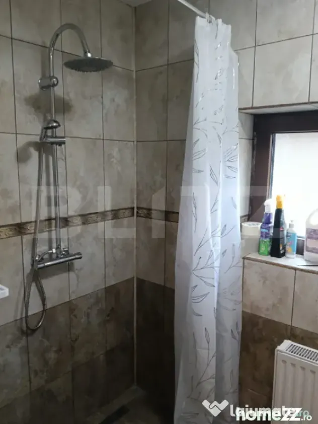 Casa de inchiriat, 7 camere, 350 mp, zona Racadau - Brasov (Brasov)
