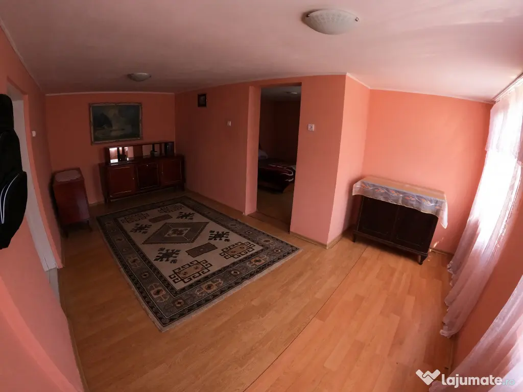 Casă de vânzare în Slobozia, Giurgiu | 1.143 mp teren 5 - Slobozia (Giurgiu)