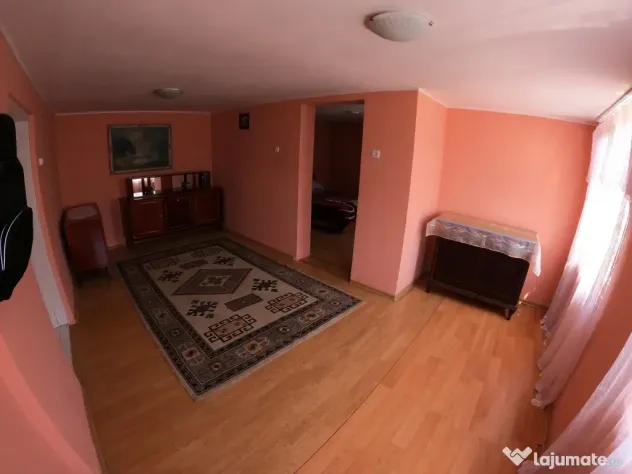 Casă de vânzare în Slobozia, Giurgiu | 1.143 mp teren 5 - Slobozia (Giurgiu)
