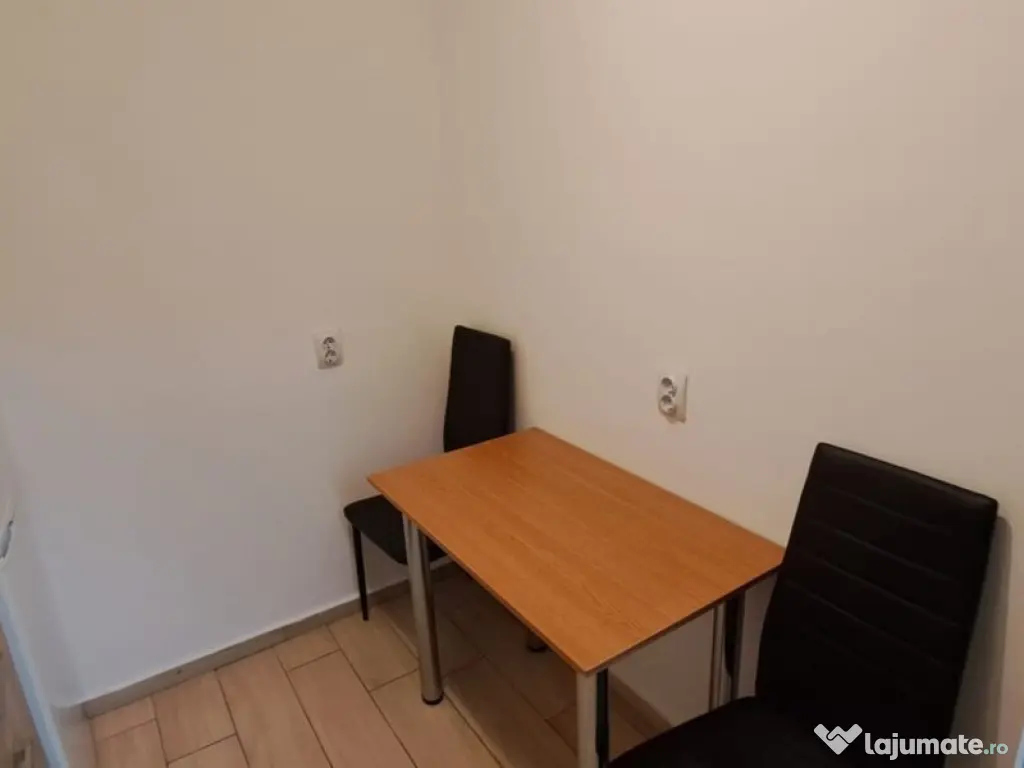 Piata sudului martisor bloc nou etaj 4 - Bucuresti (Bucuresti-Ilfov)