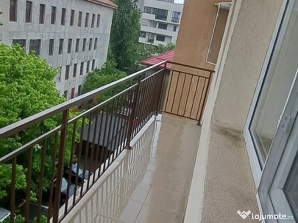 Piata sudului martisor bloc nou etaj 4 - Bucuresti (Bucuresti-Ilfov)