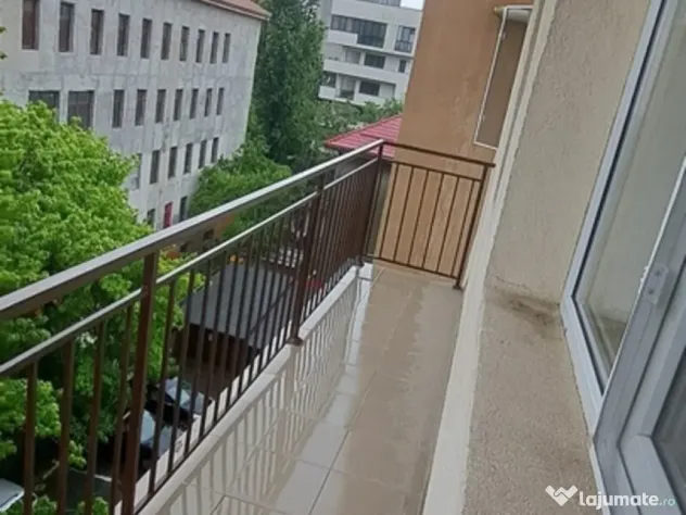 Piata sudului martisor bloc nou etaj 4 - Bucuresti (Bucuresti-Ilfov)