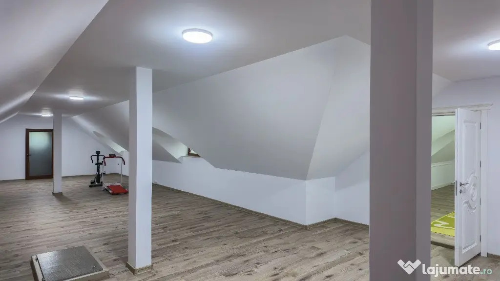 Vilă Premium P+1 | 263 mp | Teren 2100 mp | Construcție Cărămidă 2022 - Radauti (Suceava)