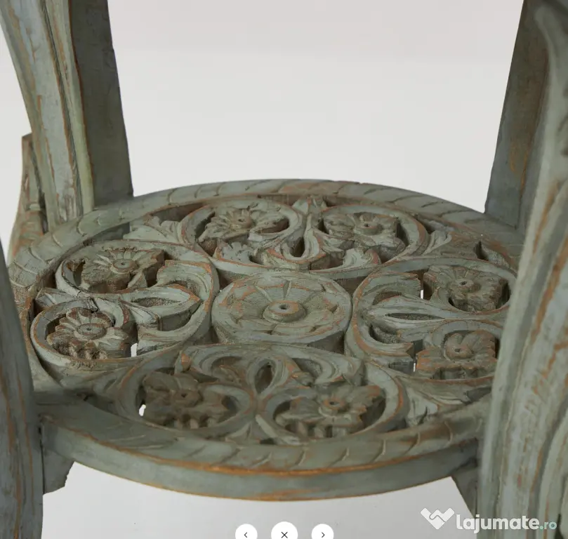 Masuta de Cafea Sculptata
