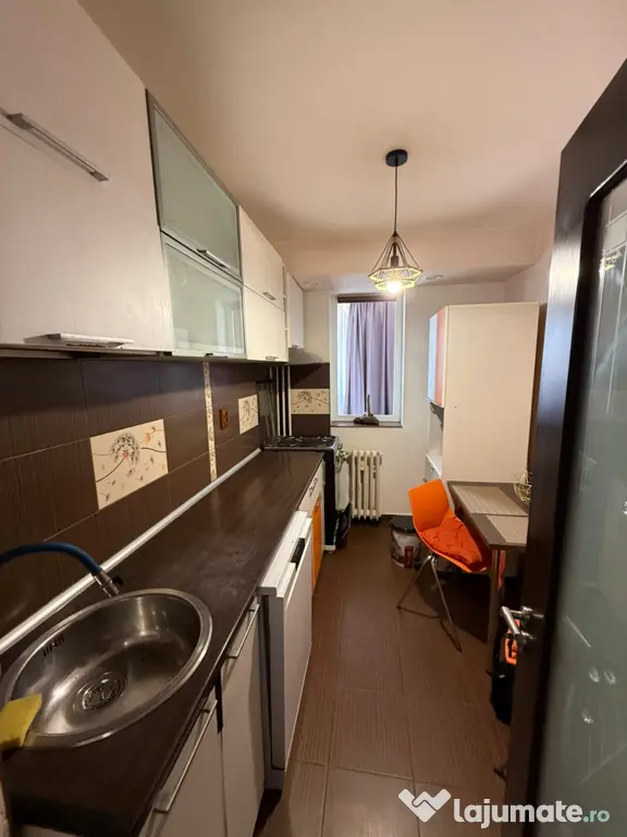 Apartament 3 camere Râul Doamnei | Centrală | AC
