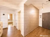 Apartament 3 camere | Decomandat | 70 mp | Zona Tractorul 