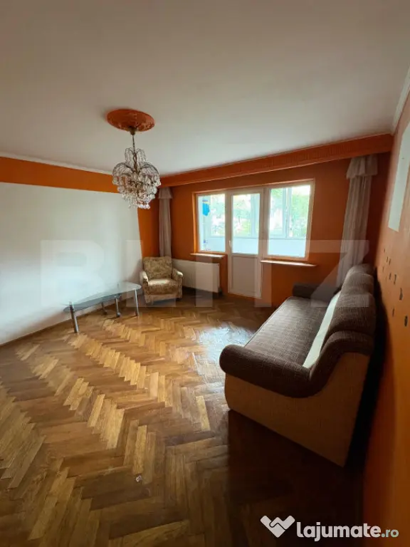 Apartament 3 camere | Banat | 70,7 mp | 2 băi | Parter | La - Pitesti (Arges)