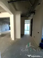 SPAȚIU COMERCIAL 120mp | 4 ÎNCĂPERI | 3 BAI | TERASĂ 20m 