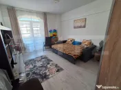 Apartament de 3 camere, 77 mp, parcare inclusa, zona Pacurar
