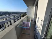 Apartament de 3 camere, 77 mp, parcare inclusa, zona Pacurar