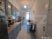 Apartament de 3 camere, 77 mp, parcare inclusa, zona Pacurar
