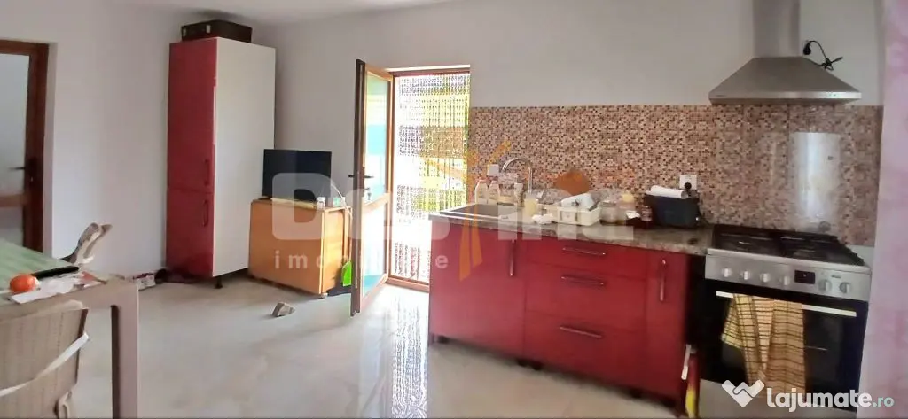 Casa duplex Baicoi, intrare si curte separata - Baicoi (Prahova)