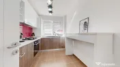 Apartament cu 2 camere de închiriat
