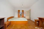 Apartament 3 camere + 2 băi IEFTIN: 700 €/mp