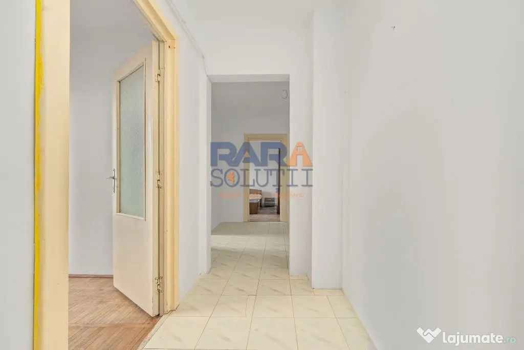 Apartament 3 camere + 2 băi IEFTIN: 700 €/mp - Roman (Neamt)