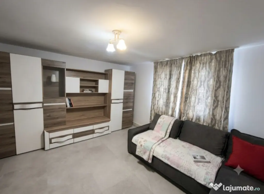 Duplex de inchiriat, 320mp teren, Radauti - Radauti (Suceava)