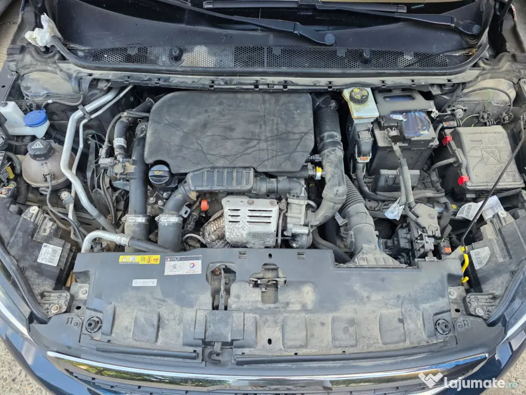 Vând Peugeot 308
