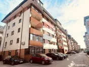 Apartament cu 2 camere decomandat,mobilat si utilat.Milit...