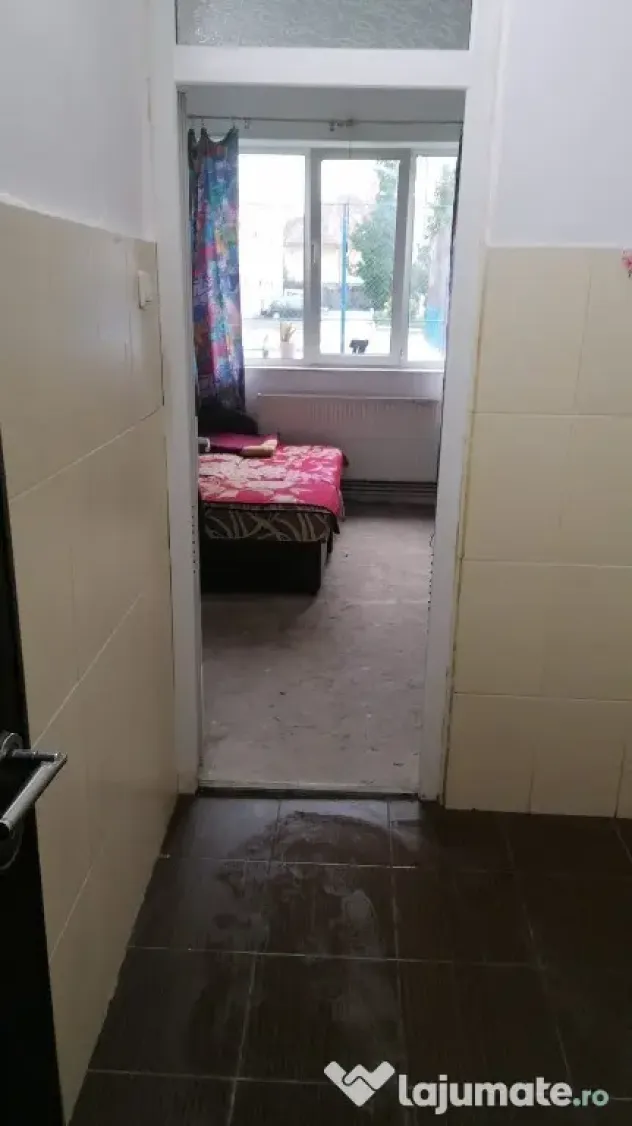 Vand Garsoniera mun. Sibiu, parter, zona Terezian - Sibiu (Sibiu)